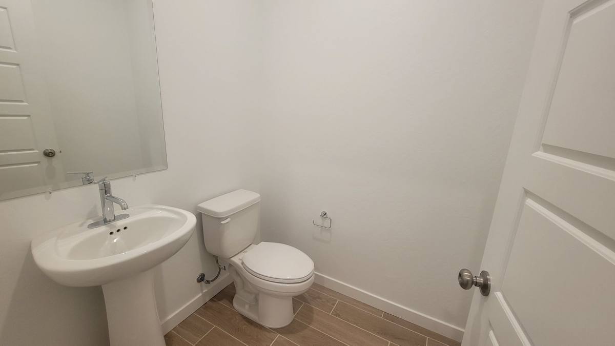 House for rent at 12568 Pensinger Rd, Bakersfield, CA 93311