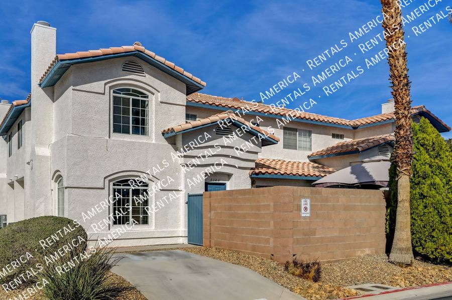Townhouse for rent at 8144 Autumn Star Ave, Las Vegas, NV 89145