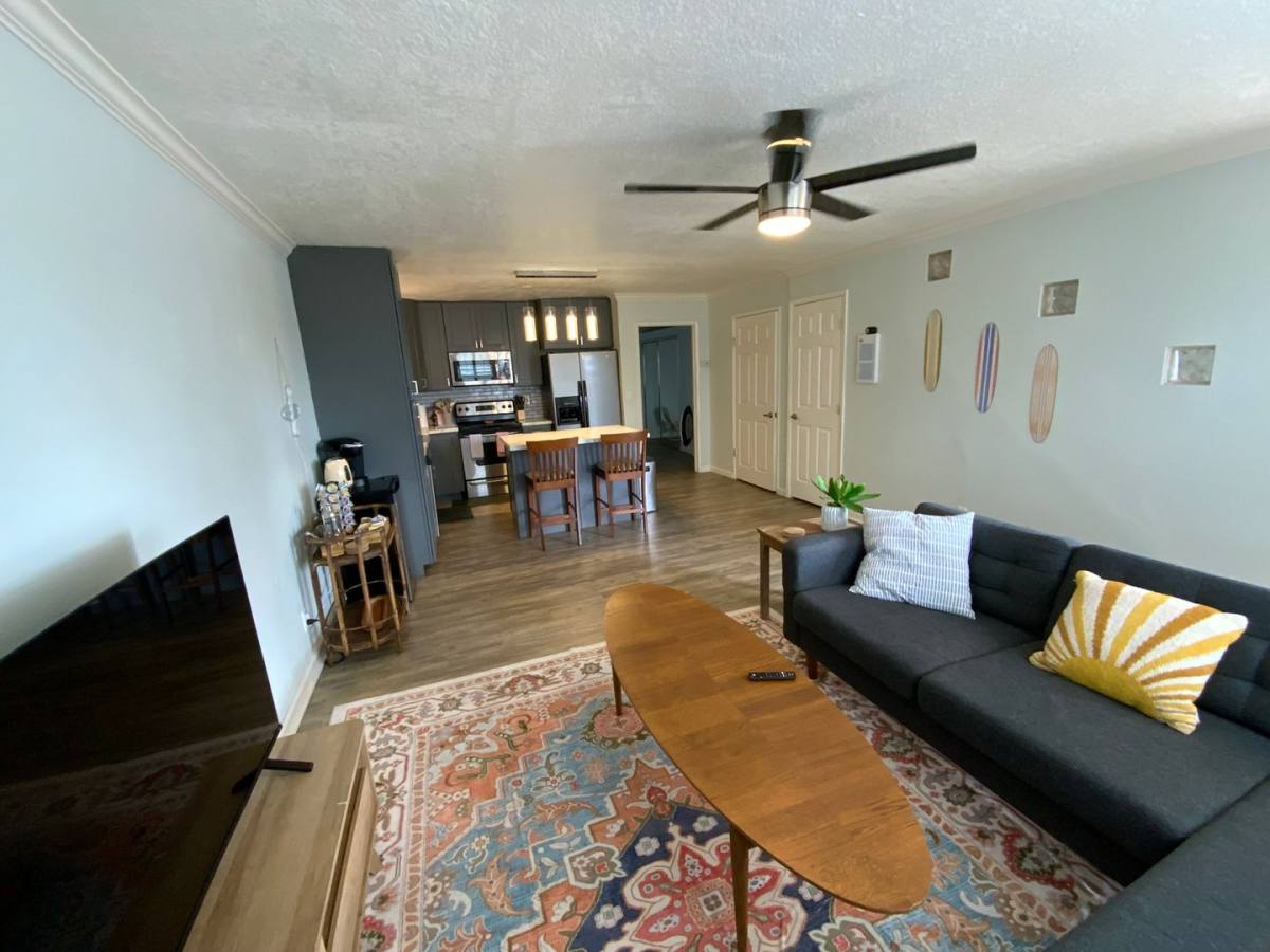 Townhouse for rent at 1085 12th St, Imperial Beach, CA 91932