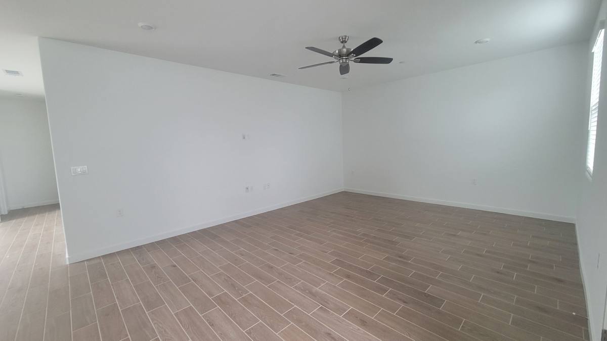 House for rent at 12570 Pensinger Rd, Bakersfield, CA 93311