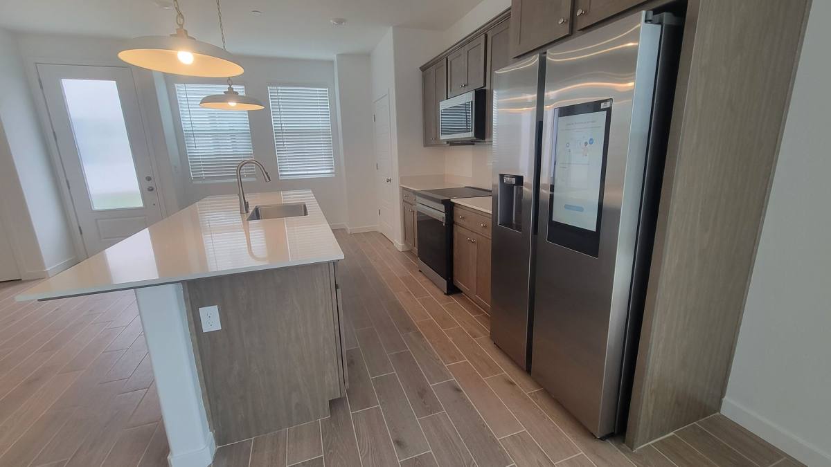 House for rent at 12570 Pensinger Rd, Bakersfield, CA 93311