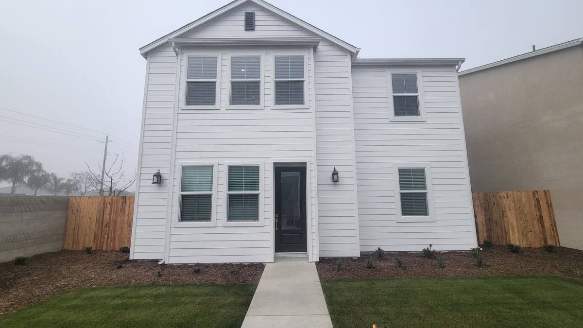 House for rent at 12533 Camino Glorieta, Bakersfield, CA 93311