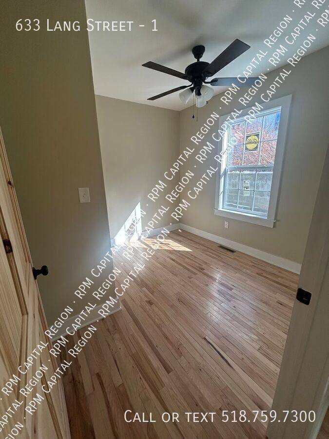 Apartment for rent at 633 Lang St #1, Schenectady, NY 12308