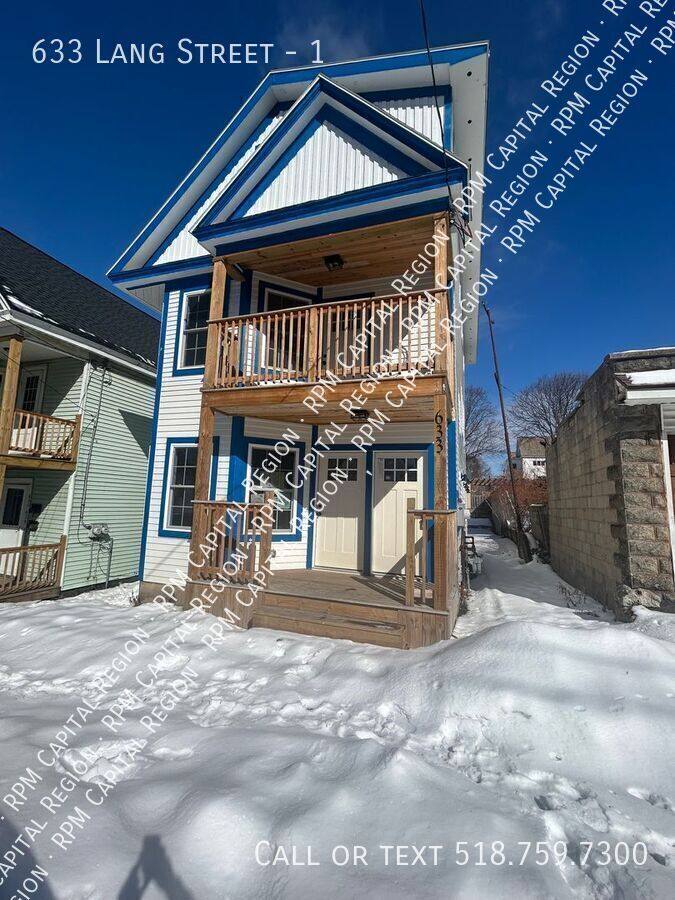 Apartment for rent at 633 Lang St #1, Schenectady, NY 12308