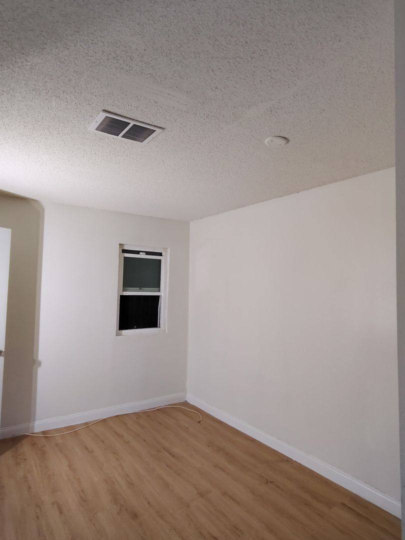 Apartment for rent at 2517 Cedar Ave, Las Vegas, NV 89101