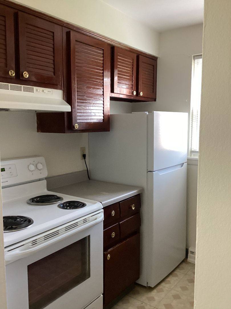 Apartment for rent at 19710-50 Euclid Ave, Euclid, OH 44117