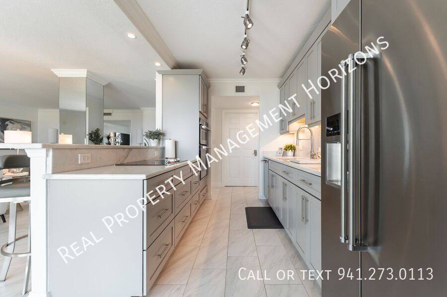 Apartment for rent at 4822 Ocean Blvd #10F, Sarasota, FL 34242
