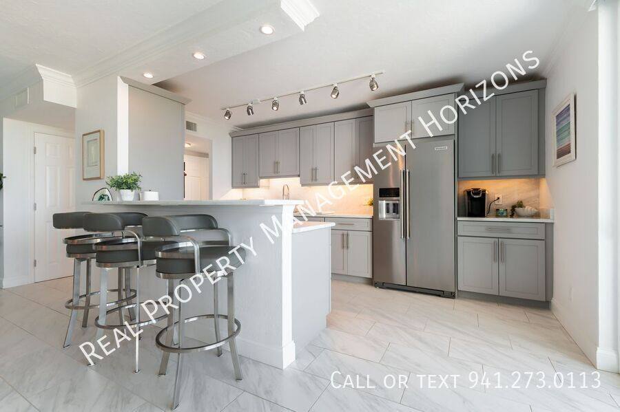 Apartment for rent at 4822 Ocean Blvd #10F, Sarasota, FL 34242