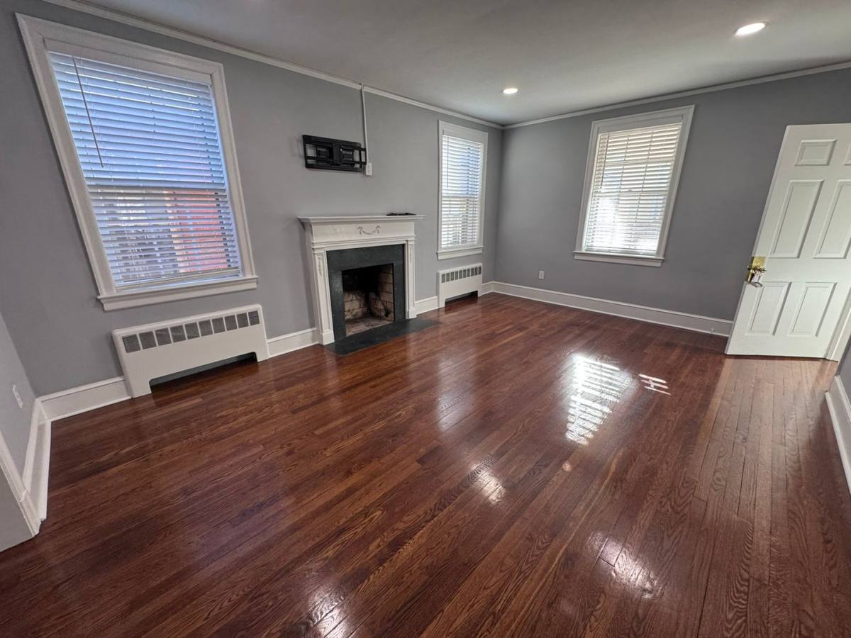 Apartment for rent at 423 Chestnut St, Danville, VA 24541