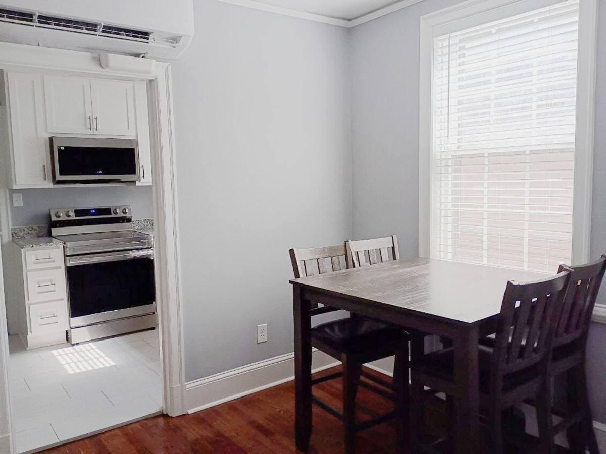 Apartment for rent at 423 Chestnut St, Danville, VA 24541
