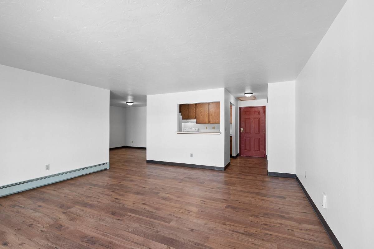 Apartment for rent at 1079 Pilgrim Way, Green Bay, WI 54304