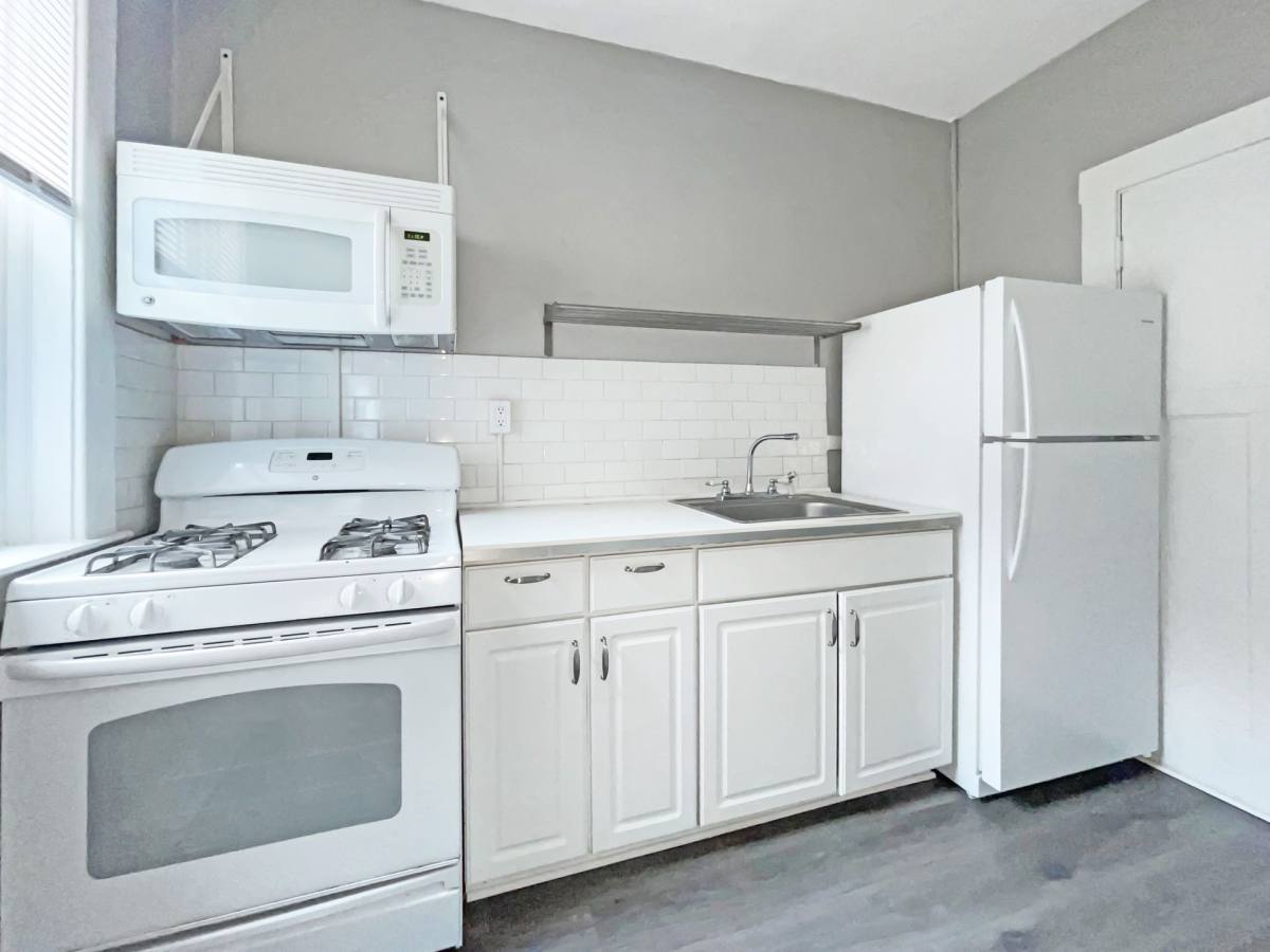 Apartment for rent at 150 Glynn Court, Detroit, MI 48202