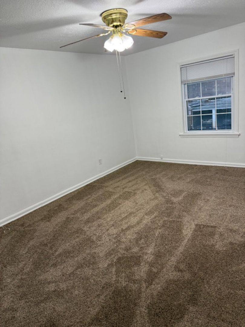 Apartment for rent at 3733 Warrensville Center Rd, Beachwood, OH 44122