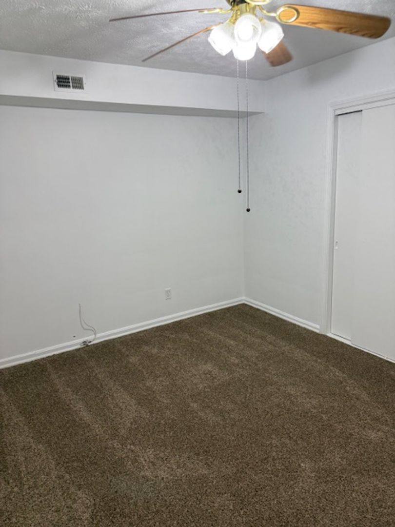 Apartment for rent at 3733 Warrensville Center Rd, Beachwood, OH 44122