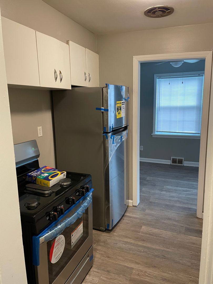 Apartment for rent at 3733 Warrensville Center Rd, Beachwood, OH 44122