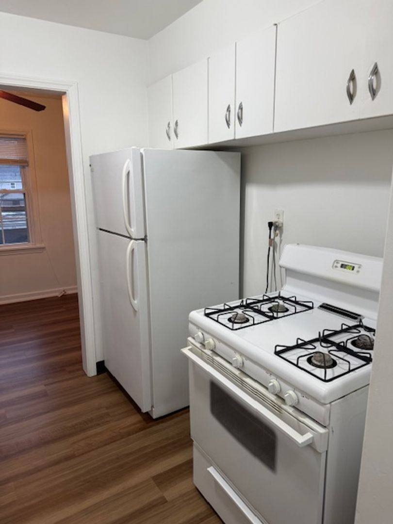 Apartment for rent at 3733 Warrensville Center Rd, Beachwood, OH 44122