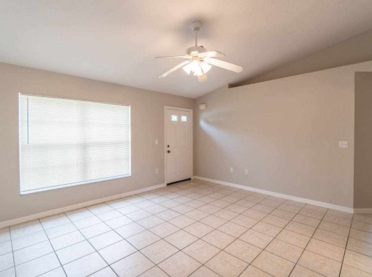 House for rent at 9 E 5th St, Saint Cloud, FL 34769