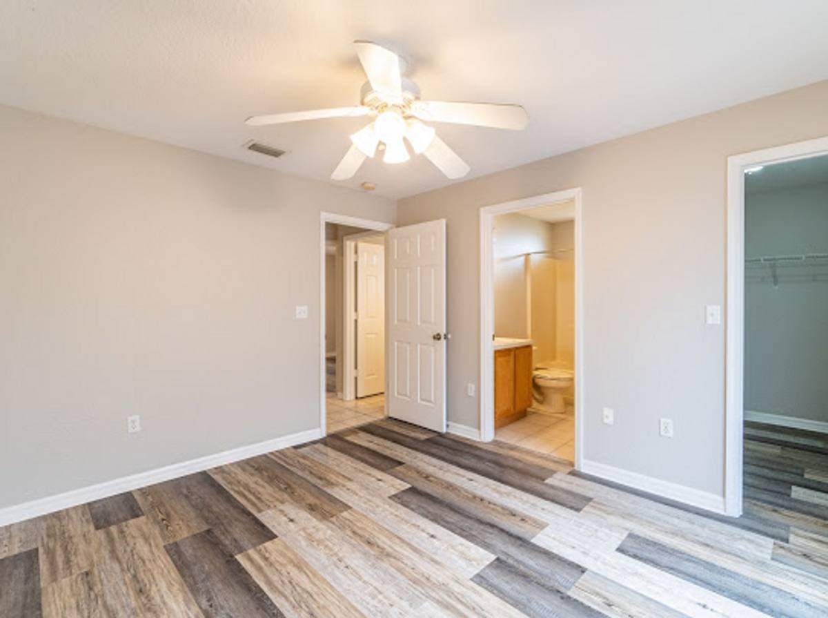 House for rent at 9 E 5th St, Saint Cloud, FL 34769