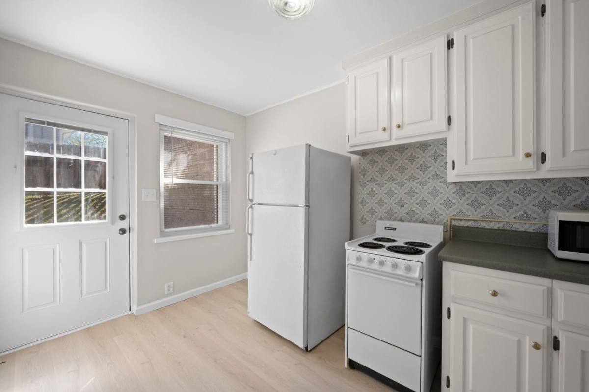 Apartment for rent at 521 Hawkins Rd, Clarksville, TN 37040