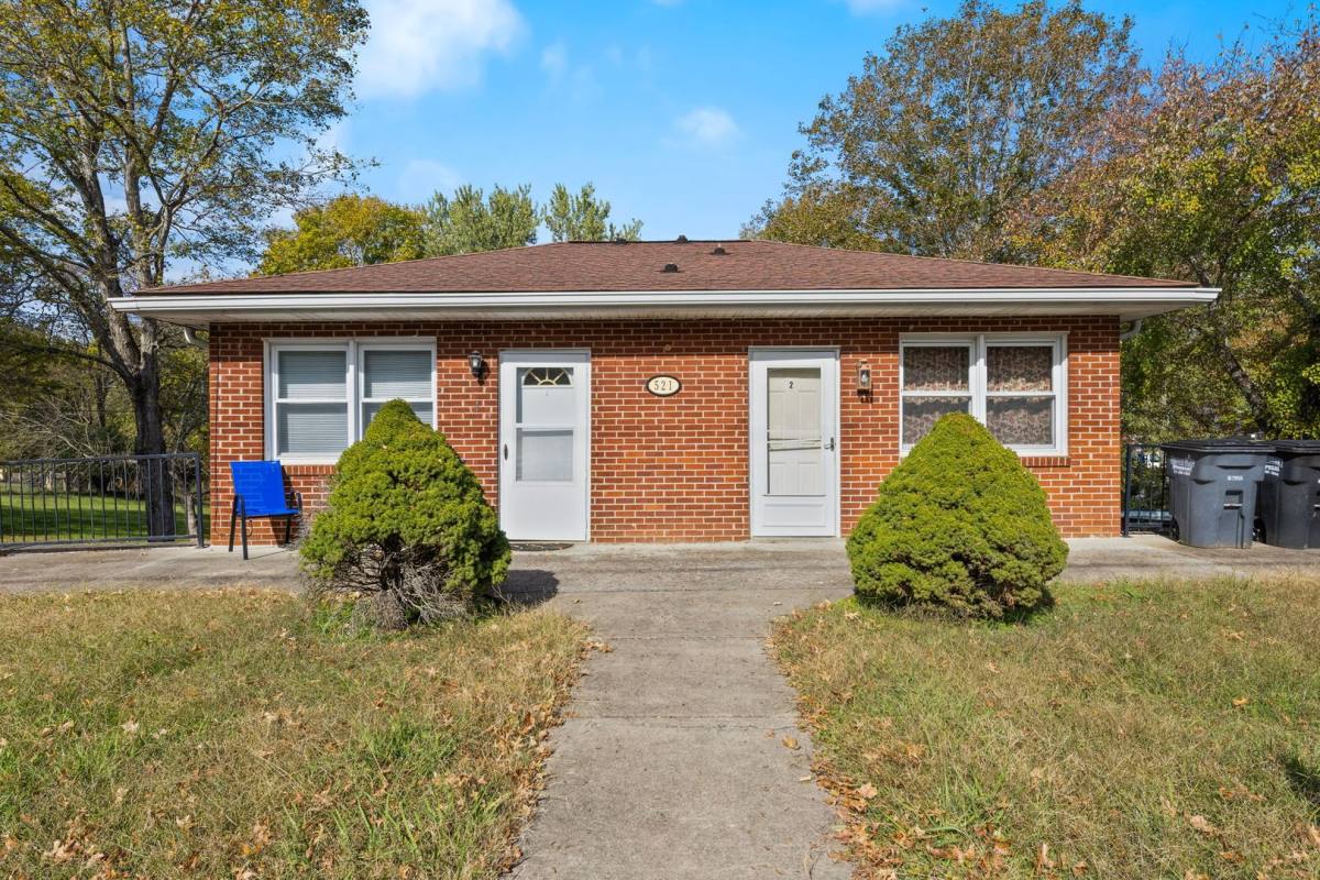 Apartment for rent at 521 Hawkins Rd, Clarksville, TN 37040