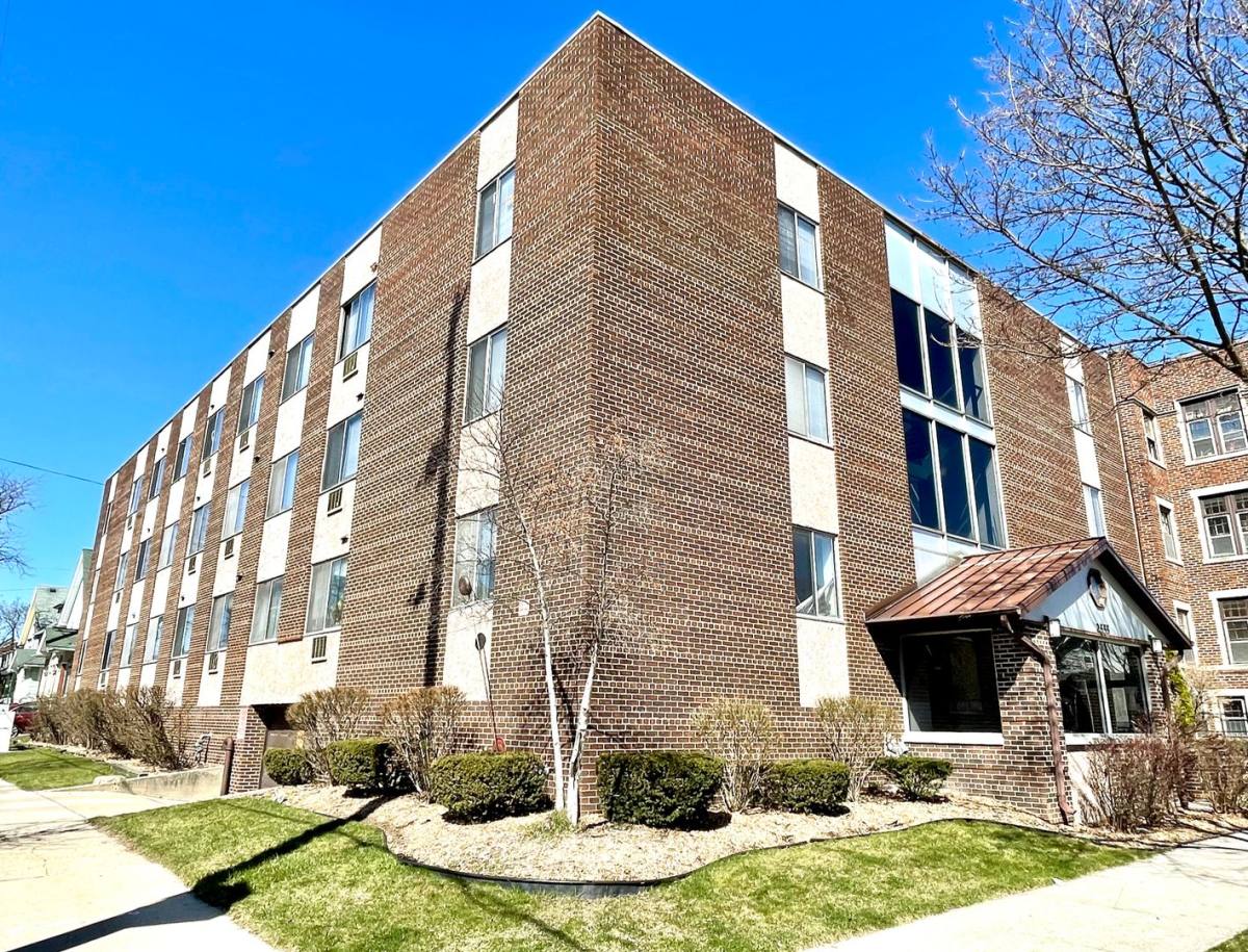 Apartment for rent at 2555 N Farwell Ave, Milwaukee, WI 53211