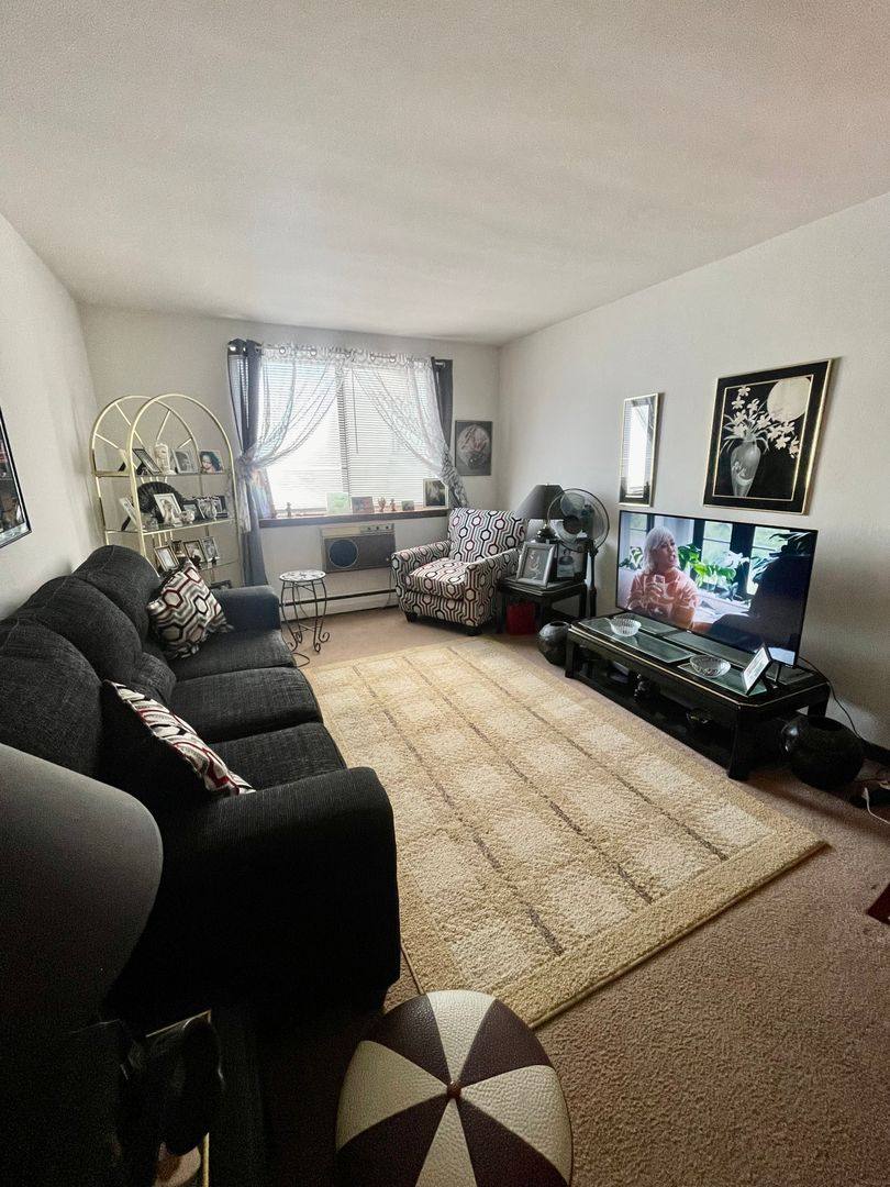 Apartment for rent at 2555 N Farwell Ave, Milwaukee, WI 53211