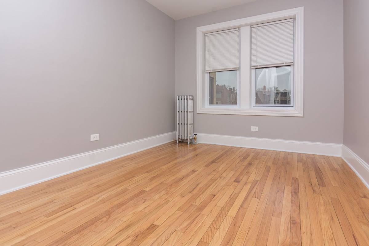 Apartment for rent at 8143 S Ellis Ave, Chicago, IL 60619