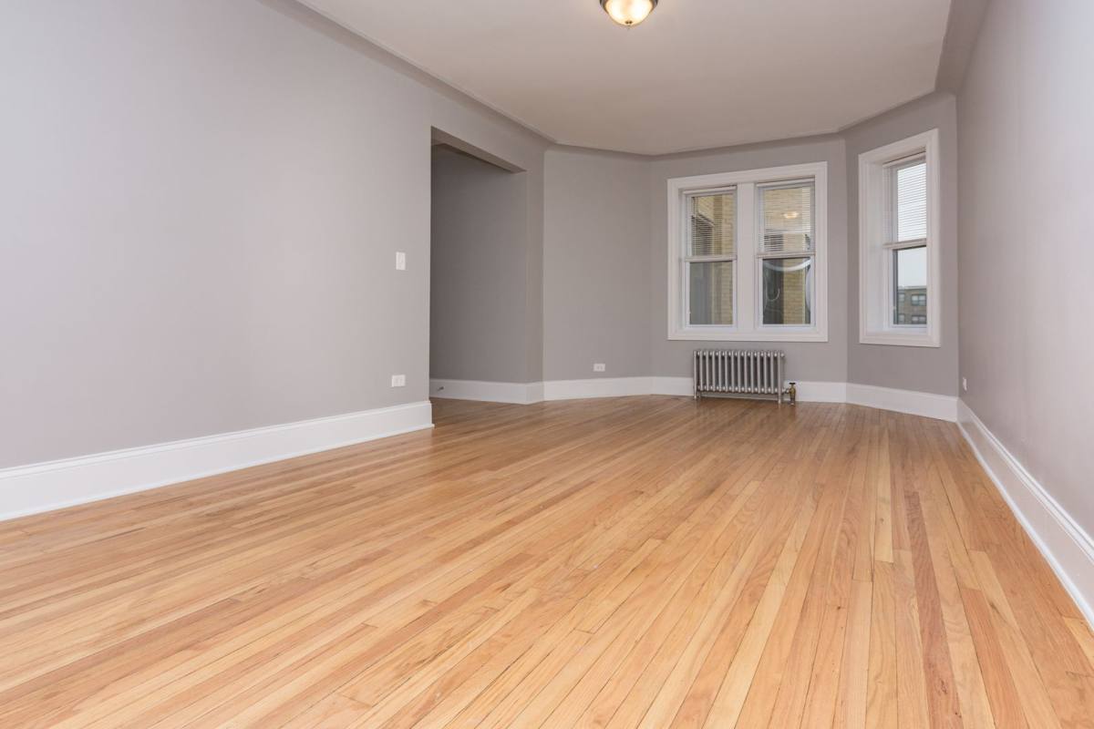 Apartment for rent at 8143 S Ellis Ave, Chicago, IL 60619