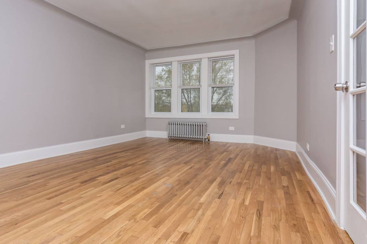 Apartment for rent at 8143 S Ellis Ave, Chicago, IL 60619