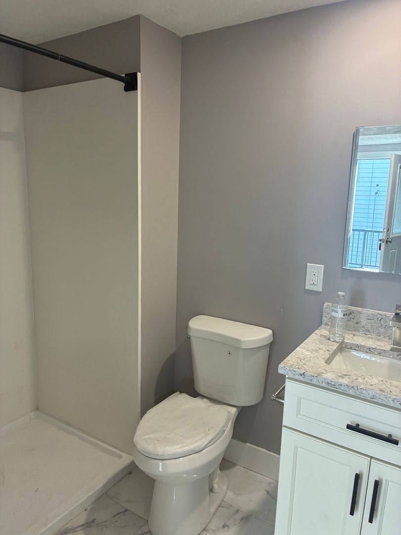 Apartment for rent at 352-354 Ermine Way, Pittsburgh, PA 15213