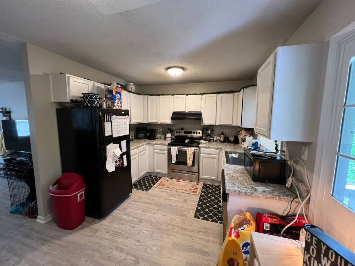 Apartment for rent at 109 Mark Twain Circle, Athens, GA 30605