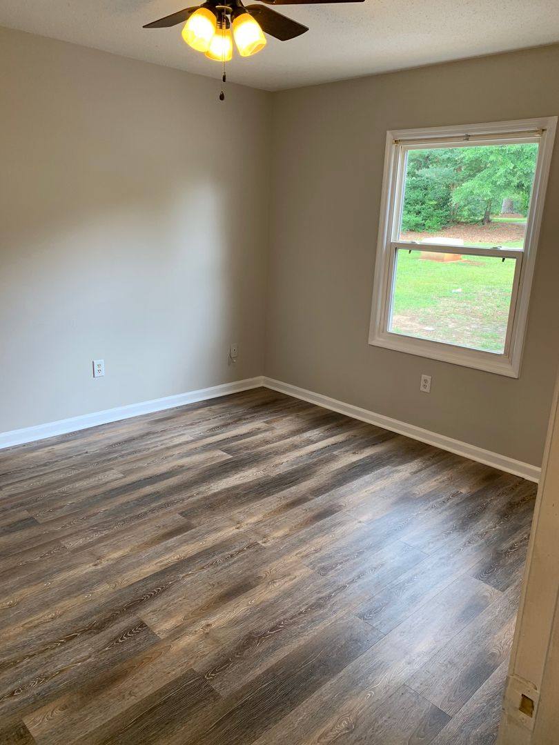 Apartment for rent at 109 Mark Twain Circle, Athens, GA 30605