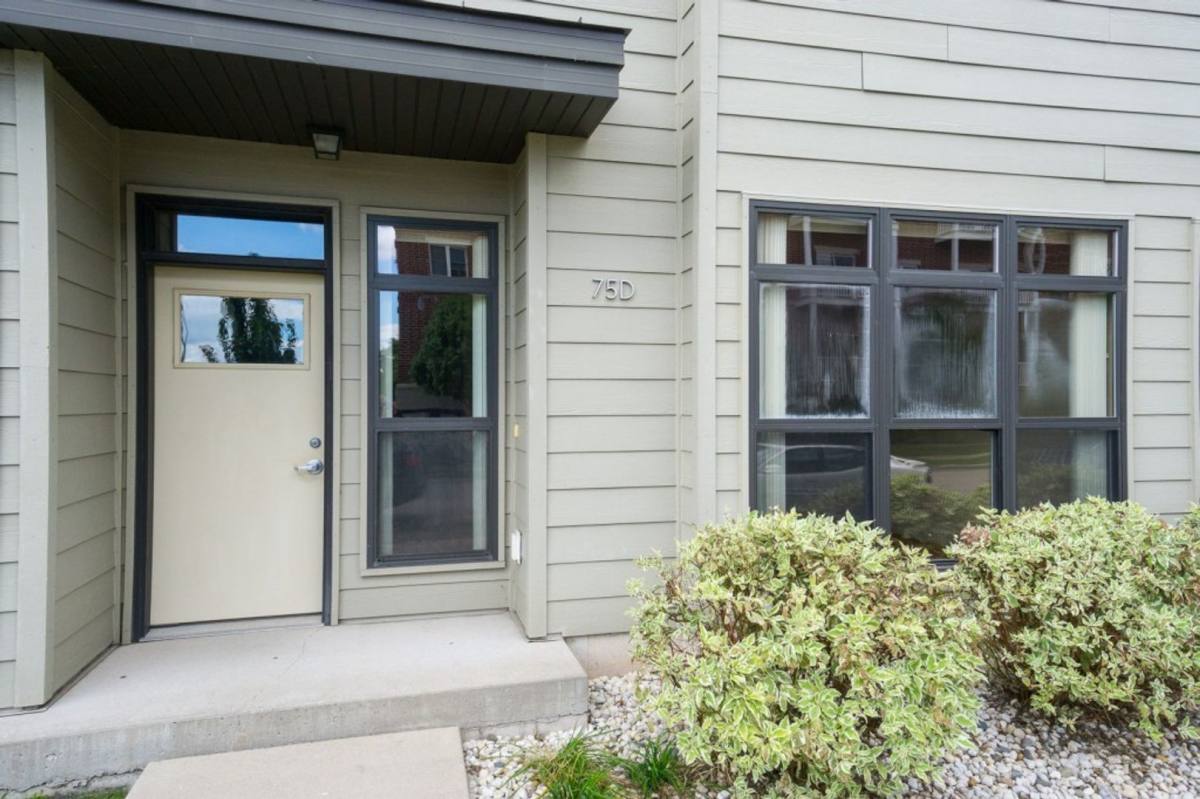 Townhouse for rent at 75 - 95 Dawes St, Oshkosh, WI 54901