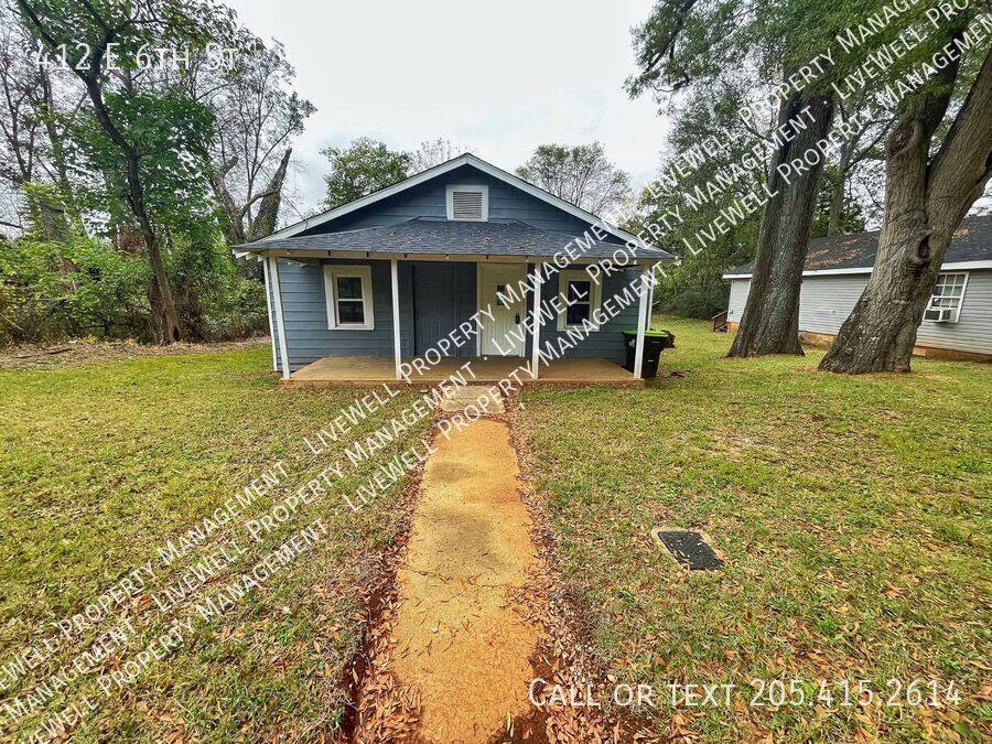 House for rent at 412 E 6th St, Sylacauga, AL 35150