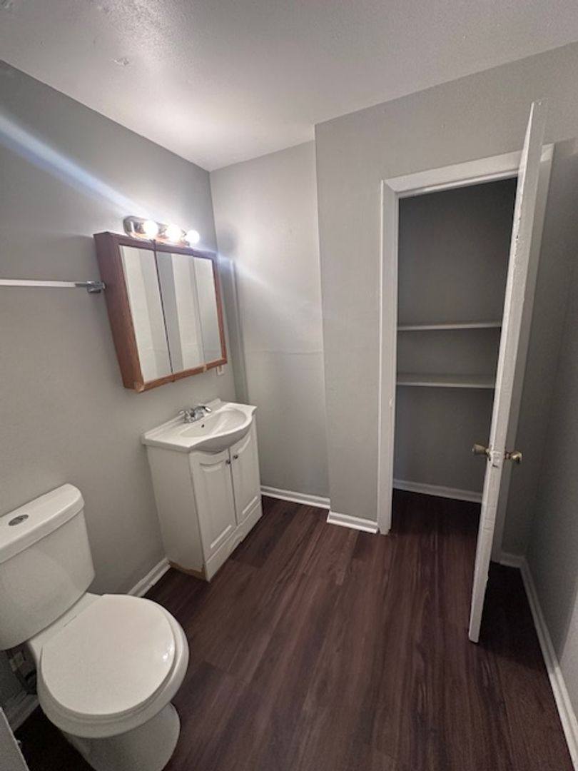 Apartment for rent at 3134-36 W 59th St, Chicago, IL 60629