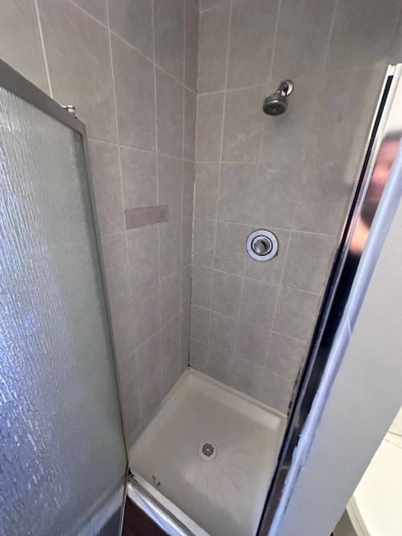 Apartment for rent at 3134-36 W 59th St, Chicago, IL 60629
