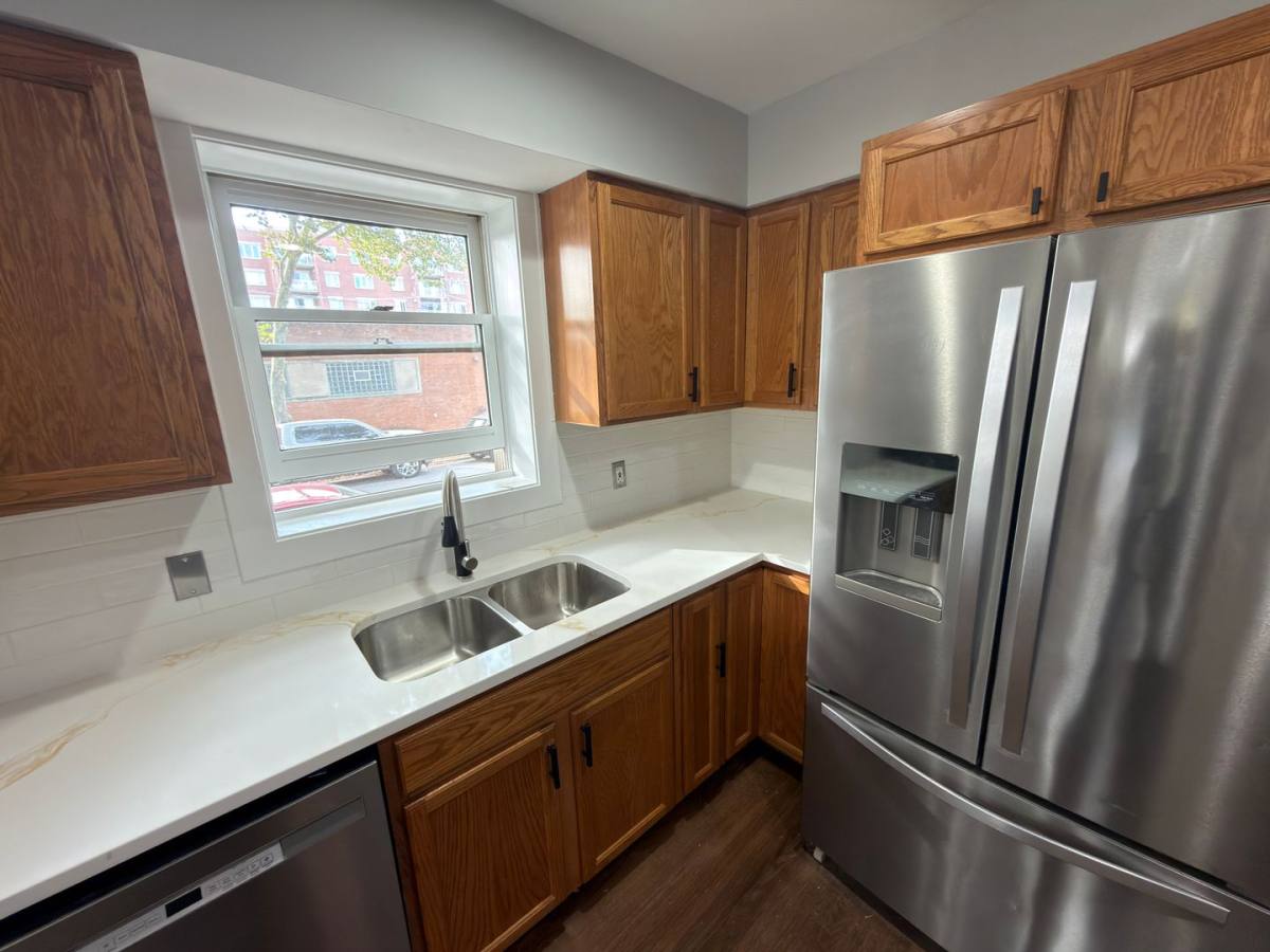 Apartment for rent at 6524 W Diversey Ave, Elmwood Park, IL 60707