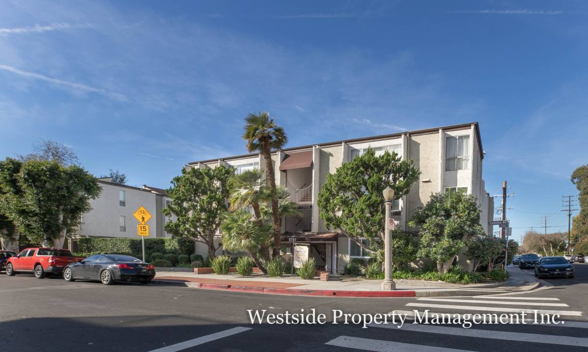 Apartment for rent at 5751 Camellia Ave #219, North Hollywood, CA 91601