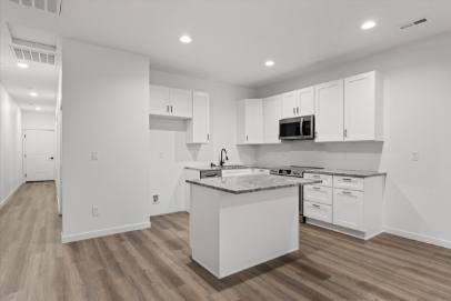 Townhouse for rent at 2224 E 4th Ave #1, Spokane, WA 99202