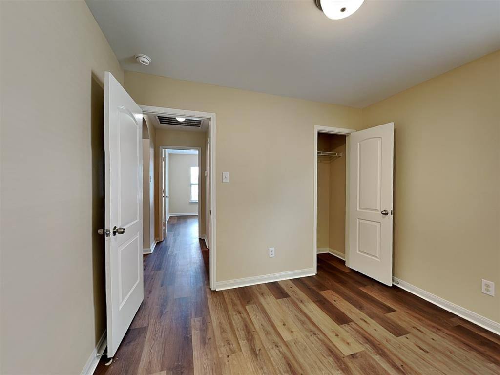 Apartment for rent at 1334 Barrel Dr, Dallas, TX 75253