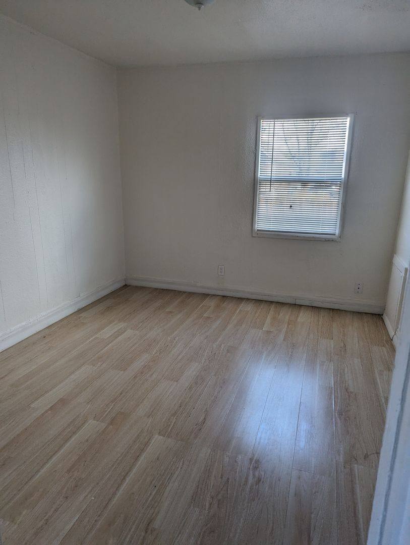 Apartment for rent at 814 7th St Units 1-6 #4, Rock Springs, WY 82901