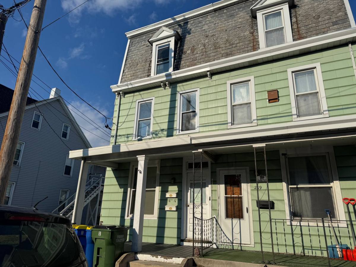 Apartment for rent at 209 Reno Ave, New Cumberland, PA 17070