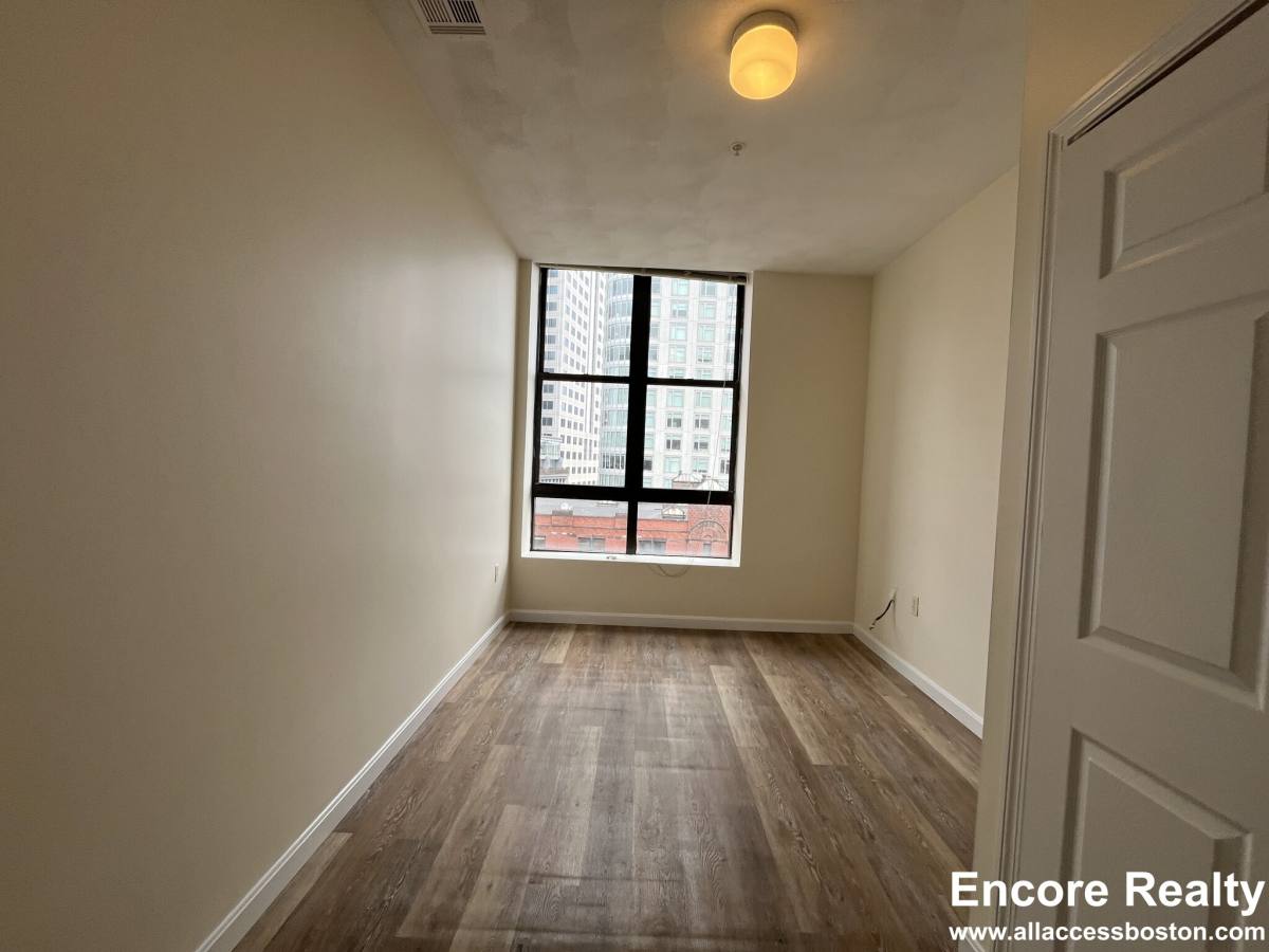 Apartment for rent at 81 Essex St #82, Boston, MA 02111