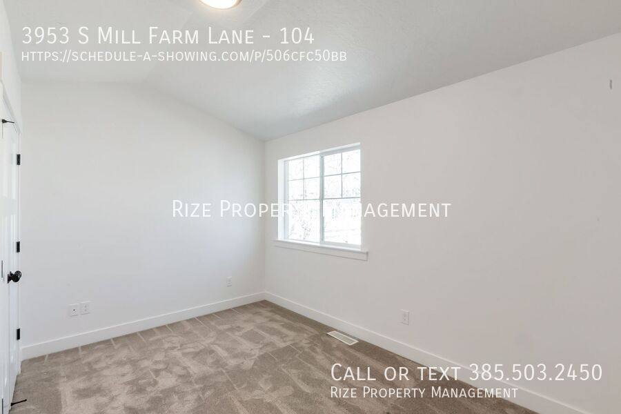 House for rent at 3953 S Mill Farm Lane #104, Salt Lake City, UT 84107