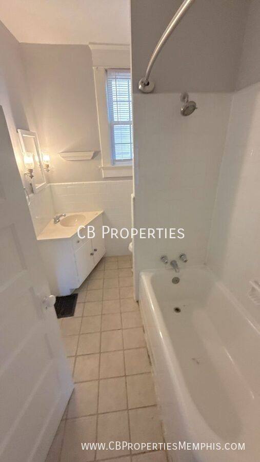 Apartment for rent at 44 N Belvedere Blvd #44, Memphis, TN 38104