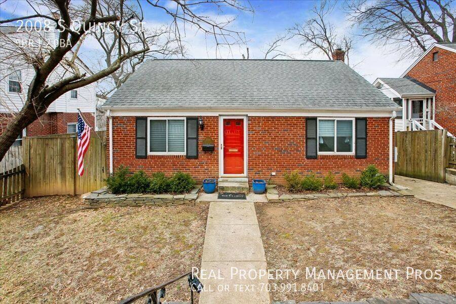 2008 S Quincy St, Arlington, VA 22204