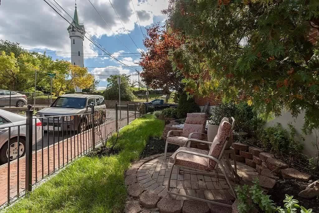 House for rent at 35 Fort Ave #B, Roxbury, MA 02119