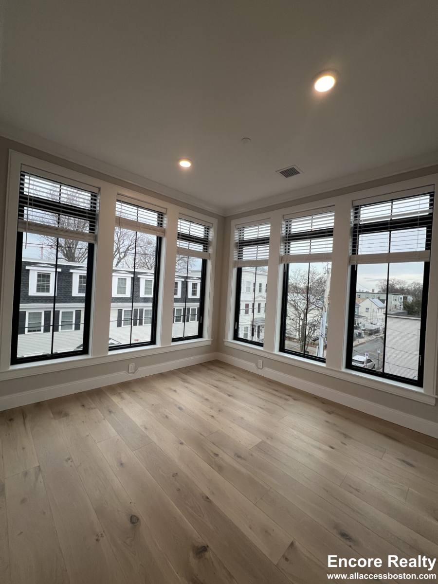 Apartment for rent at 157 Everett St #302, Allston, MA 02134