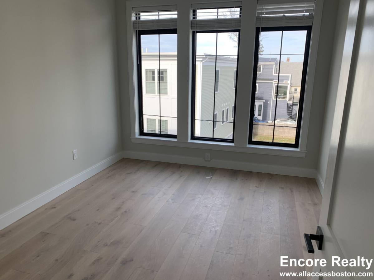 Apartment for rent at 157 Everett St #302, Allston, MA 02134