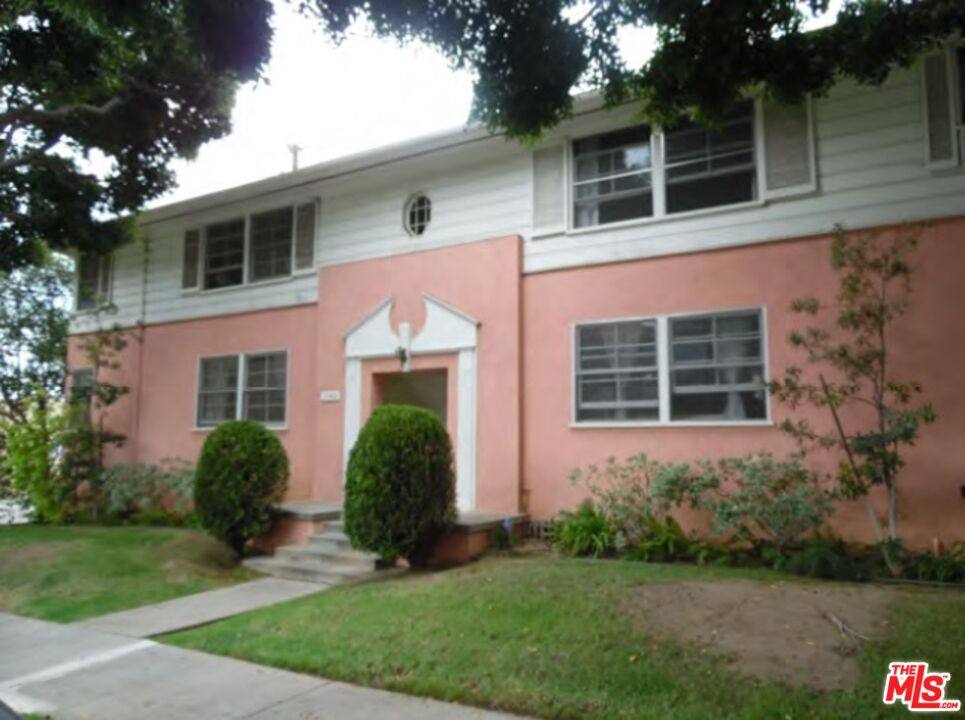 Apartment for rent at 1138 Princeton St #11381132I, Santa Monica, CA 90403